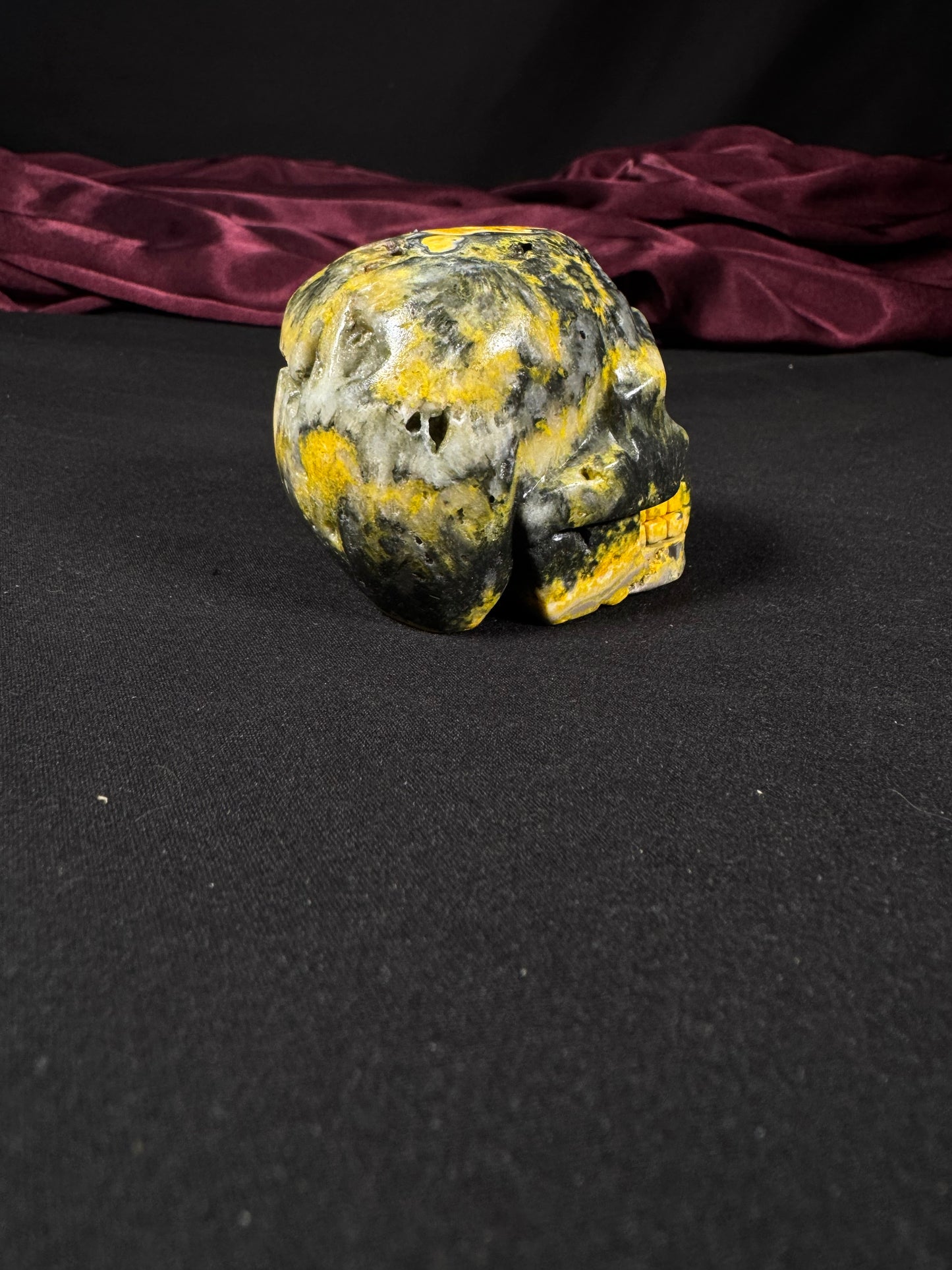 Bumble Bee Jasper skull