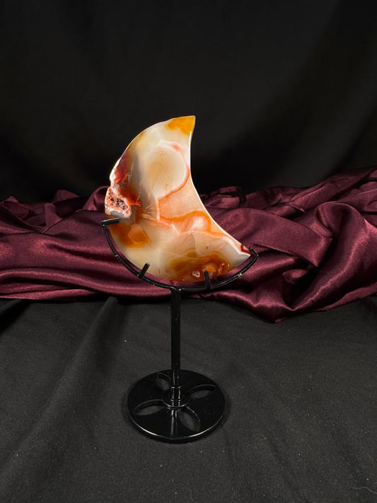 Carnelian Moon w/ Stand