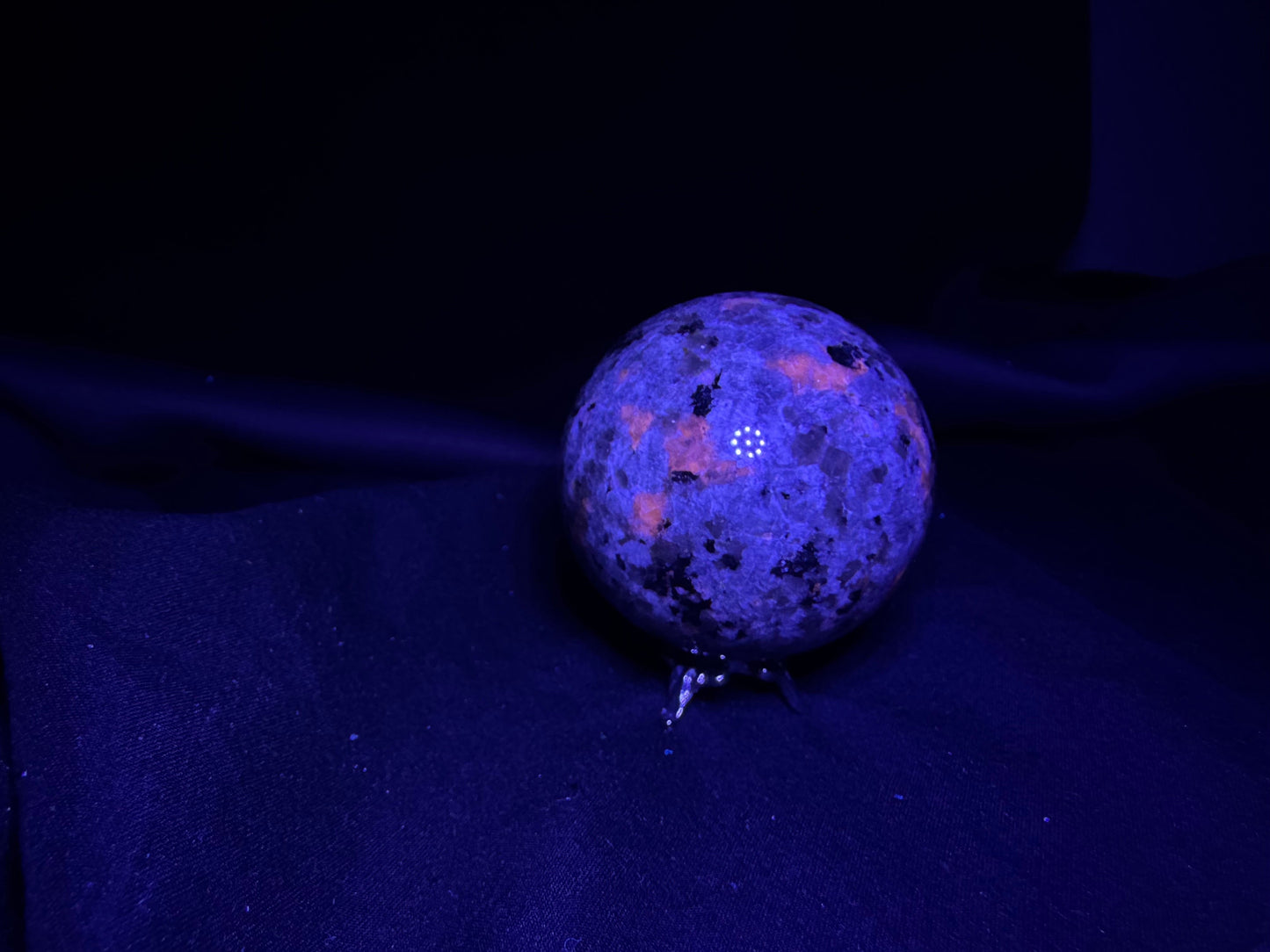 Yooperlite Sphere