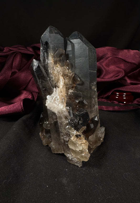 Black Quartz Raw Tower