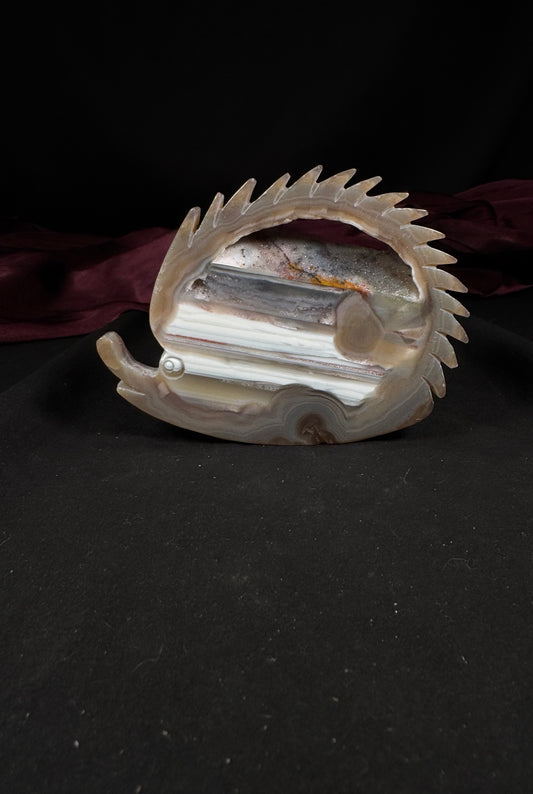 Agate Hedgehog with druzy